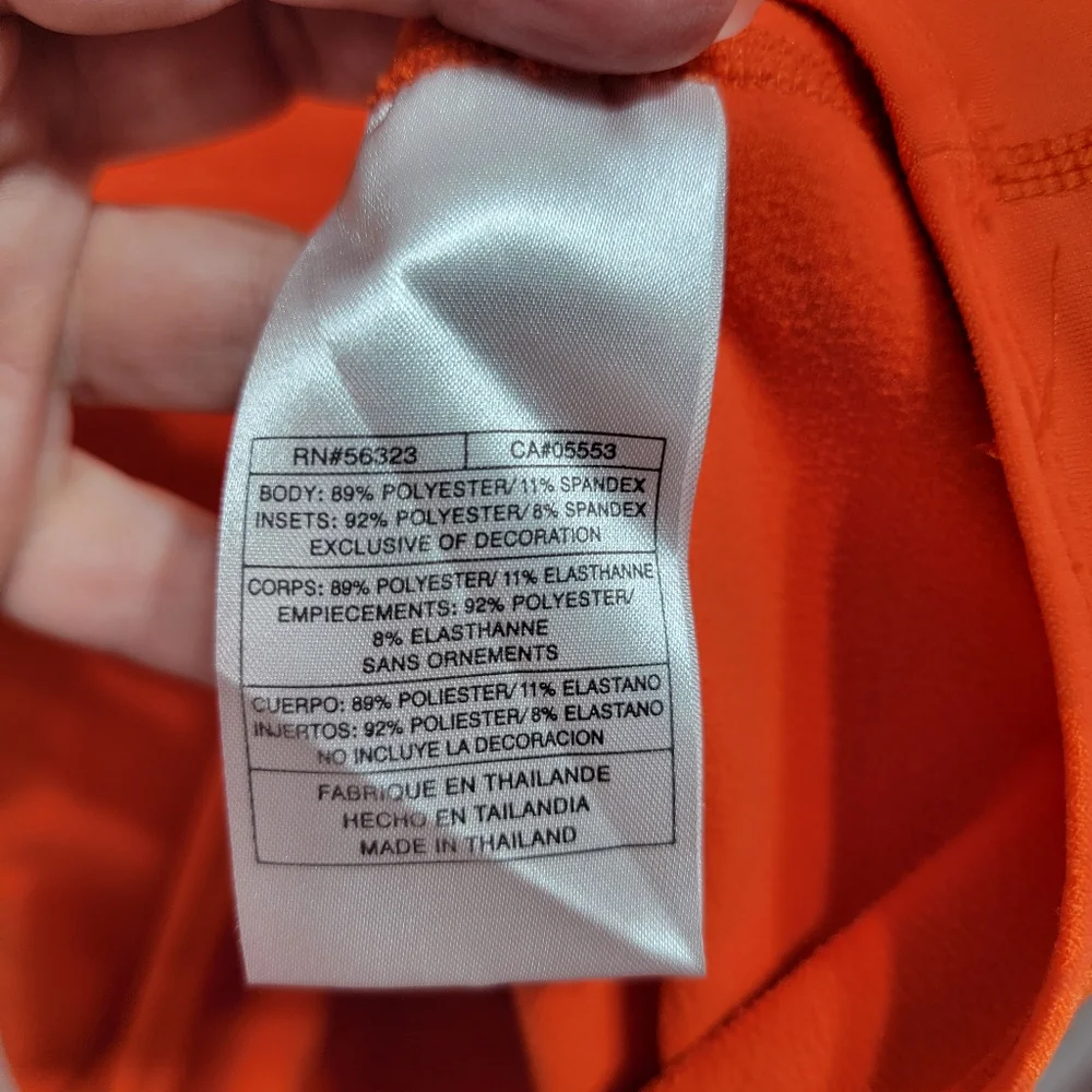 Nike Fit Dry Men's Orange 1/2 Zip Pull Over Size Large Long Sleeve Zip Pocket. - Picture 6 of 9
